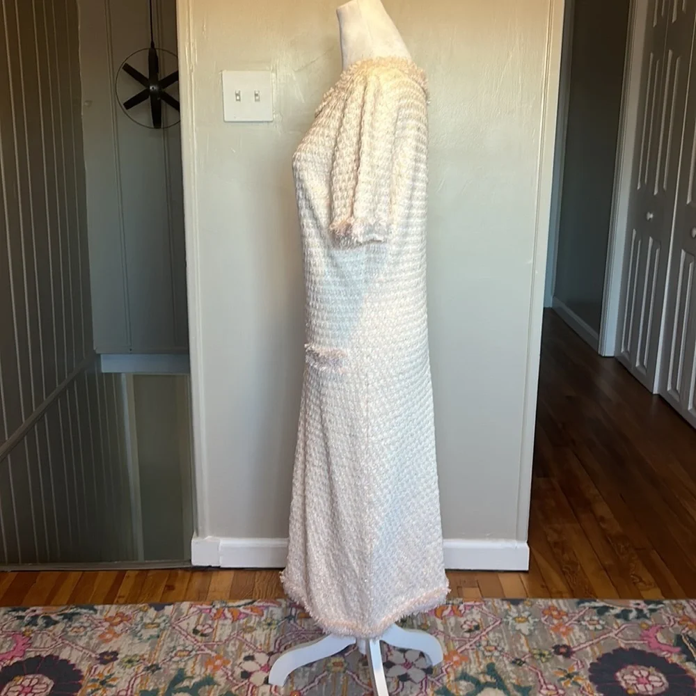 St.John Tweed Sheath Dress Pink  French Rose Combo With Silver Metallic Size 10 - Picture 8 of 16